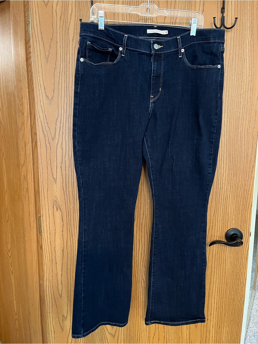 Levi's Classic Bootcut Dark Indigo Jeans Size 16 Short Women’s